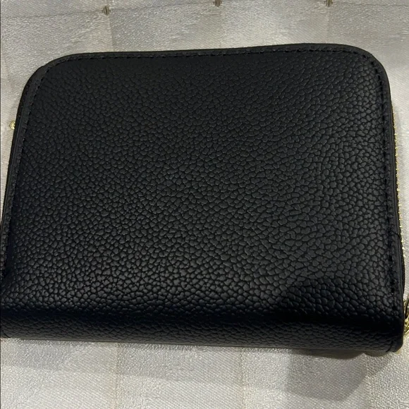 Wallet - Picture 3 of 5